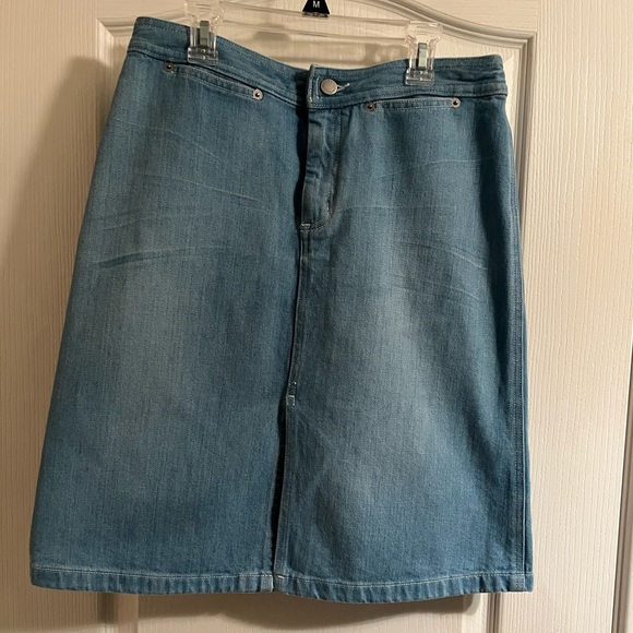 Banana Republic Jean Skirt - Picture 2 of 8